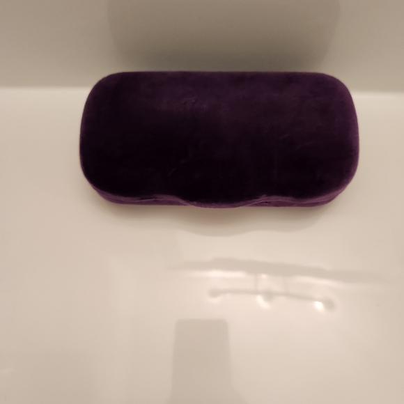 Accessories - Gucci Sunglasses Case 👓 New